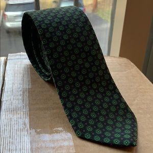 Brooks Brothers 100% Silk Slim Tie